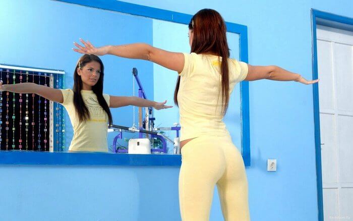 Упражнения перед зеркалом