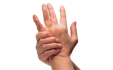 Фото: Симптоматические особенности сломанного пальца на руке
