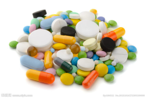 Какие таблетки могут использоваться при бронхите у взрослых и детей