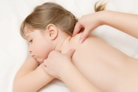 Лечебный эффект от массажа у детей при бронхите выше, чем у взрослых
