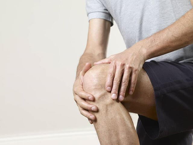 Боль в коленном суставе