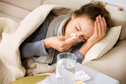 Простудные заболевания как причина проявления бронхита.