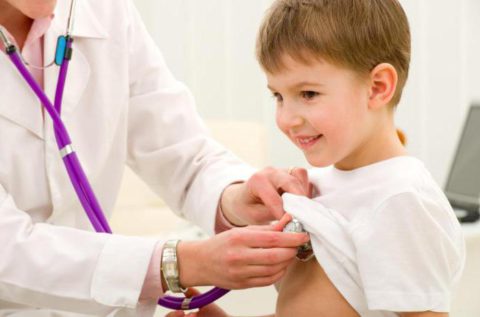 Расчет дозы и продолжительность ингаляций детям делает только лечащий врач.