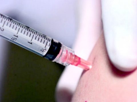 Вакцина БЦЖ вводится в родильном доме.