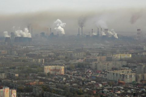 Загрязнение воздуха в промышленном городе